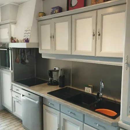 Spacious Flat 250 Meters From The Beaches Ideal For Congresses & Holidays * カンヌ